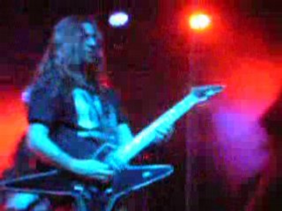 Firewind falling into pieces paris 11/04/08