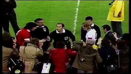 Epic 1973 UEFA Cup Final: Liverpool's Thrilling 3-2 Win Over Mönchengladbach ⚽