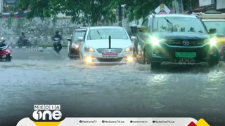 സംസ്ഥാനത്ത് ശക്തമായ മഴയ്ക്ക് സാധ്യത; മൂന്ന് ജില്ലകളിൽ യെല്ലോ മുന്നറിയിപ്പ്