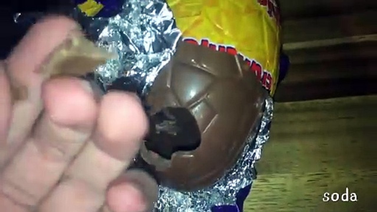 Trying a Giant Crunchy Chocolate Egg