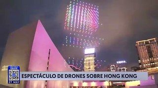 Espectáculo de drones en los cielos de Honk Kong