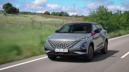 OMODA 5 EV Unveiled at Madrid Car Experience 🚗: Price & Driving Highlights