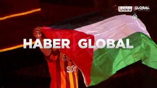 Galatasaray'ın şampiyonluk kutlamalarına damga vuran görüntü! Kerem Aktürkoğlu ve Ziyech'ten Filistin'e destek