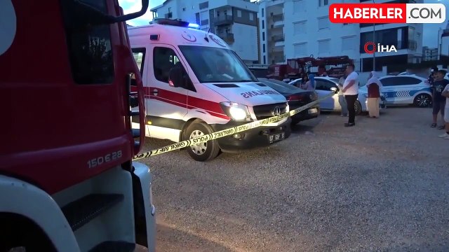 Gözü dönmüş kadın, mahalledeki çocukların üzerine benzin döküp yakmaya çalıştı