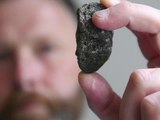 Brite will Meteoriten vor seinem Haus gefunden haben
