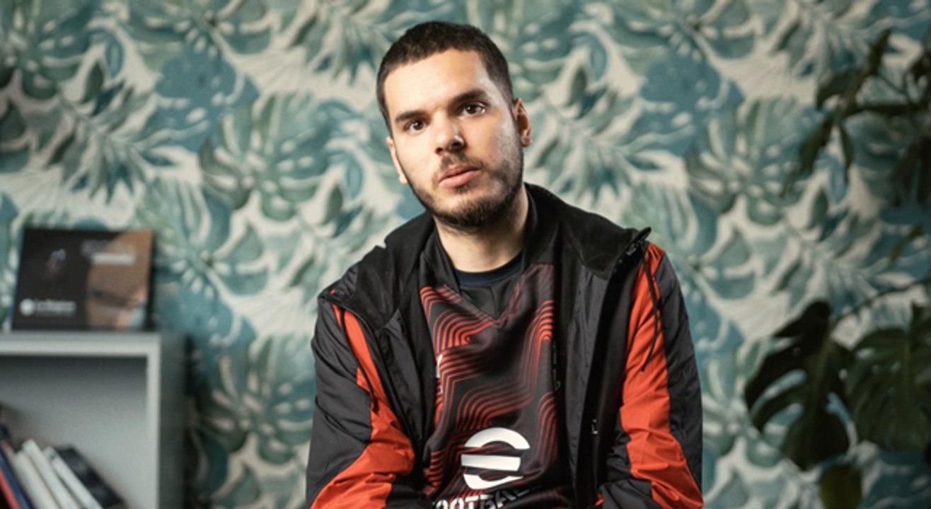 Portrait Mehdi - Faites partie de notre histoire
