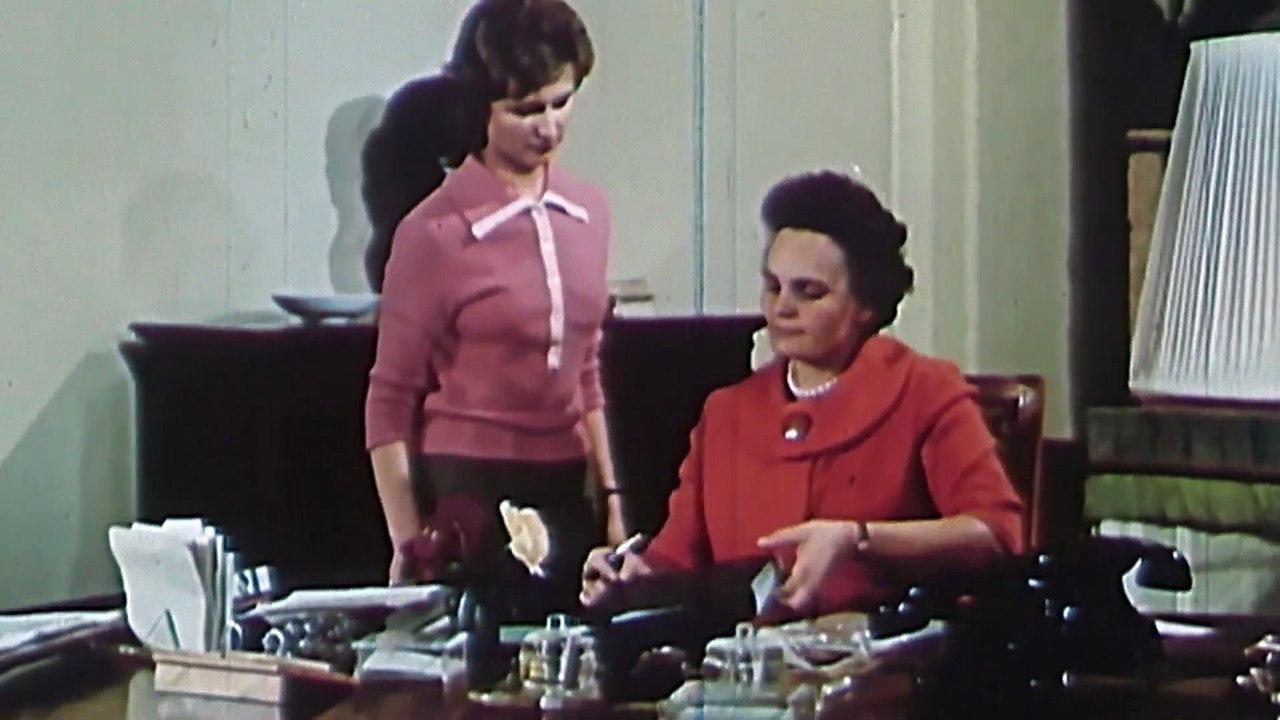 DIE UNBEUGSAMEN 2 GUTEN MORGEN IHR SCHÖNEN Film