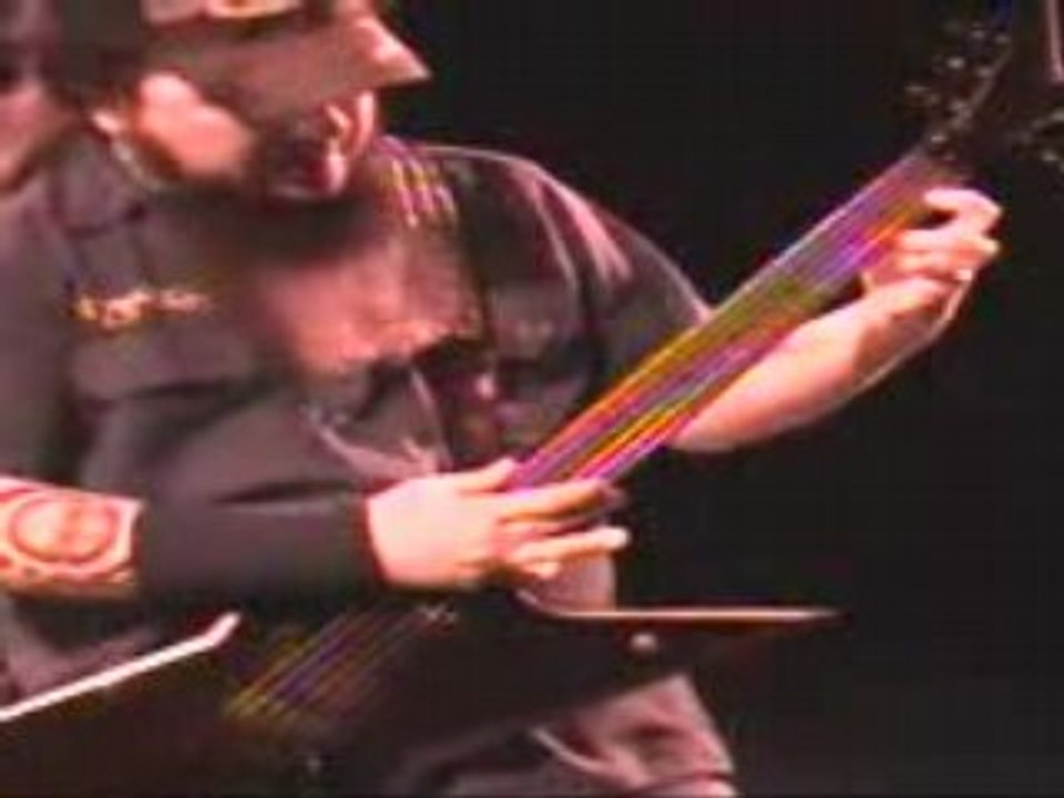 Dimebag Squealing Lesson (Just turn it up very loud - Easy!)