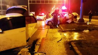 Erzurum'da iki otomobil çarpıştı: 3 ölü, 5 yaralı