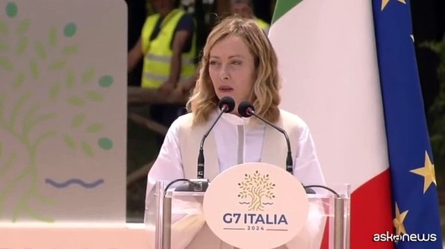 Caivano, Meloni: il nuovo centro sportivo ? intitolato a Pino Daniele