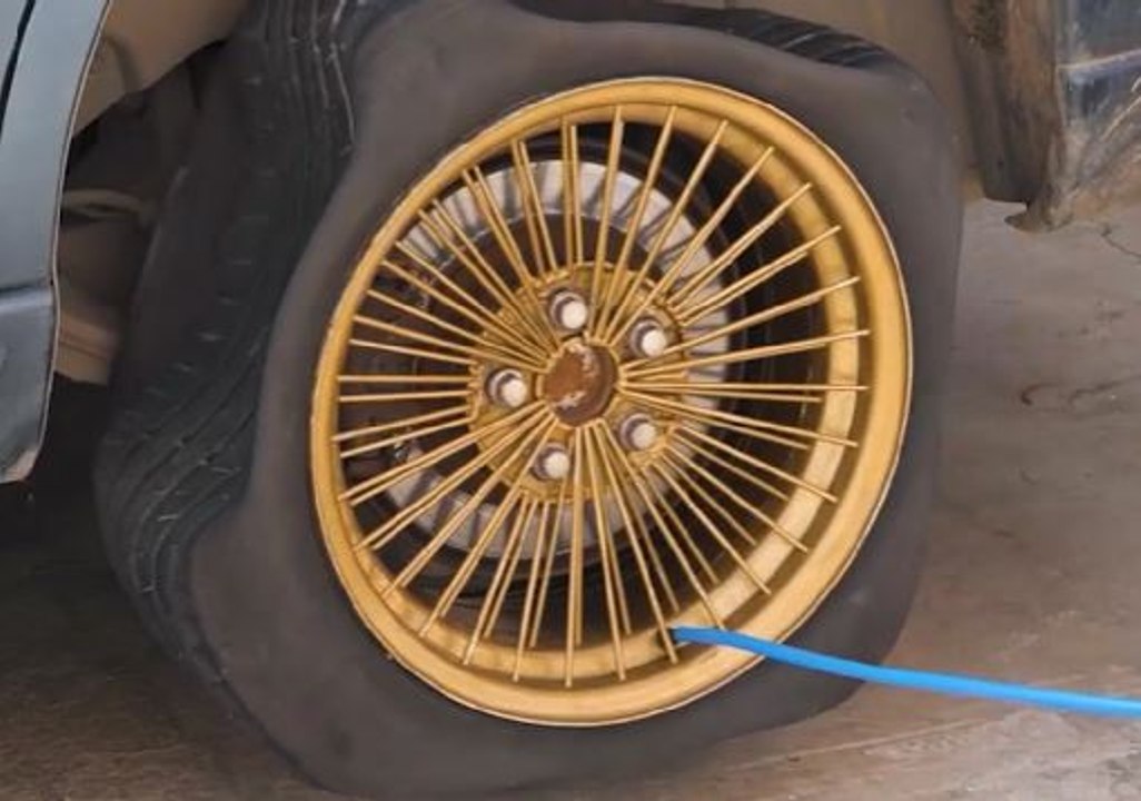 Upcycling old tires into something fancy & useful!