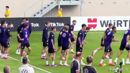 Euro 2024 al via, la Germania si allena davanti a 15.000 fan