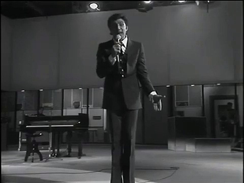 Gilbert Bécaud  Liberaçáo