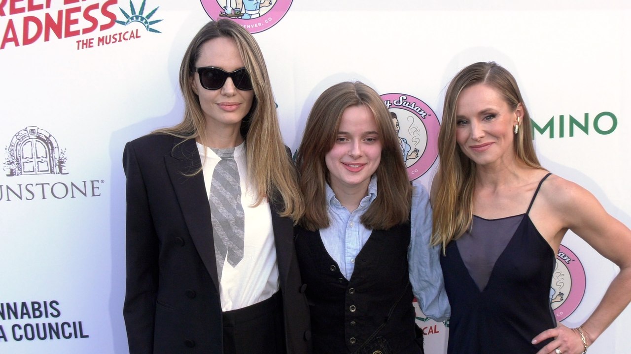 Angelina Jolie, Vivienne Jolie-Pitt, Kristen Bell "Reefer Madness the Musical" Los Angeles Premiere