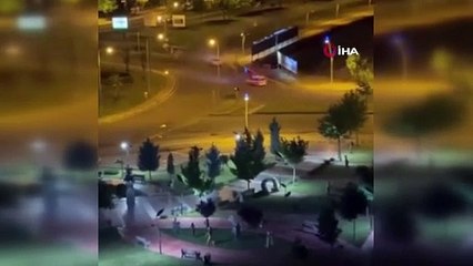 Download Video: Diyarbakır'da polisten kaçan ehliyetsiz ve alkollü sürücü ile polis arasındaki kovalamaca kameraya yansıdı