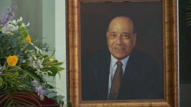 Realizan las honras fúnebres de Samuel Lewis Galindo