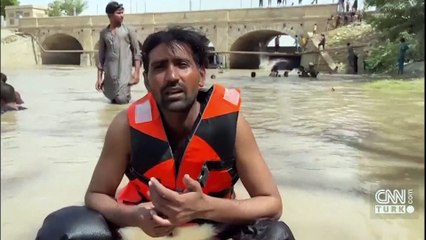 Pakistan kavruluyor… Sıcaklık 50 dereceyi gördü