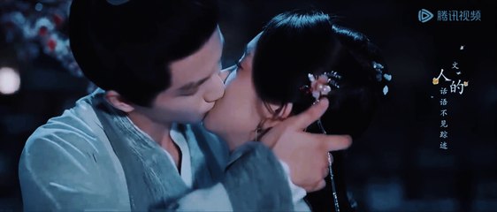 Fortune Writer (EP12): She confesses her love by kissing him under the peach tree