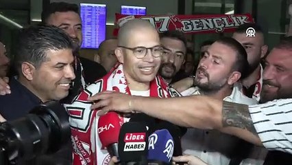 Alex de Souza Antalya'da: En büyük Antalyaspor!
