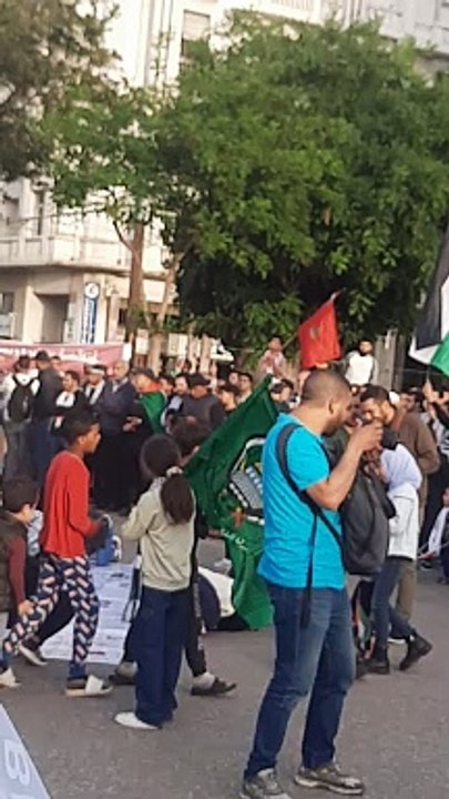 مسيرة تضامنية مع الشعب الفلسطيني