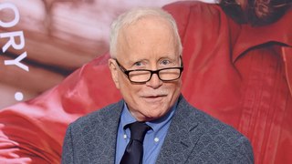 Richard Dreyfuss Sparks Outrage for Alleged Sexist & Homophobic Comments at 'Jaws' Screening | THR News Video