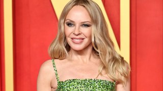 Kylie Minogue didn’t mean to match her then-boyfriend, Michael Hutchence, at the premiere of 'The Delinquents'