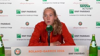 Tennis - Roland-Garros 2024 - Mirra Andreeva, 17, the youngest in the women's draw, awaits Victoria Azarenka, 34