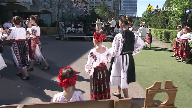 Gheorghita Nicolae - Oltenii din Romanati (Tezaur folcloric de florii - TVR Folclor - 28.04.2024)
