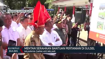 Mentan Serahkan Bantuan Pertanian pasca-banjir Di Sulsel