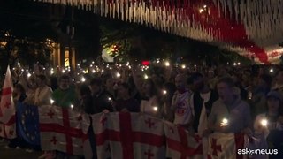 Migliaia di persone in piazza in Georgia, approvata la legge 