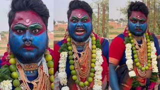 ‘पुष्पा पुष्पा’ गाने पर शख्स को डांस करता देख भड़के लोग, सोशल मीडिया पर किए भद्दे कमेंट