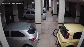 Ladrão é flagrado furtando bicicleta em Toledo