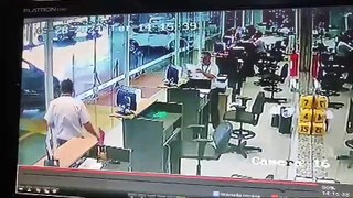 Funcionário de concessionária é morto a tiros dentro de loja em BH