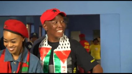 Sudafrica, il leader Economic Freedom Fighters vota nel nord-est