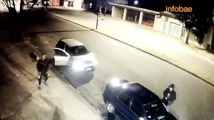 Crimen en Rosario: lo miró mal y lo mató