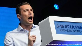 Far-right parties set to make gains in European elections