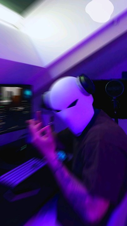 Partie 1) C'est un artiste qui nous ouvre les yeux sur la dure vérité de ce monde, je parle bien évidemment de •   •⚡️....#newwave #rapfr #oùlesgarconsgrandissent