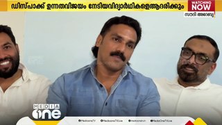 ഇന്റര്‍നാഷണല്‍ ഇന്ത്യന്‍ സ്‌കൂള്‍ പാരന്റ്‌സ് അസോസിയേഷന്‍  വിദ്യാര്‍ഥികളെ അനുമേദിക്കുന്നു