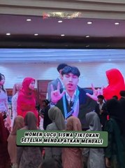 MOMEN LUCU SISWA KETIKA WISUDA MALAH TIKTOK AN