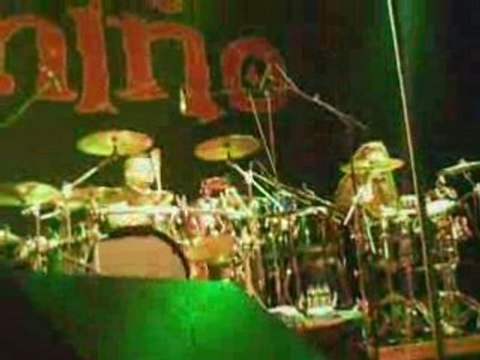 05-Intermaide batterie-percussions (au Rockhall le 05-04-08)