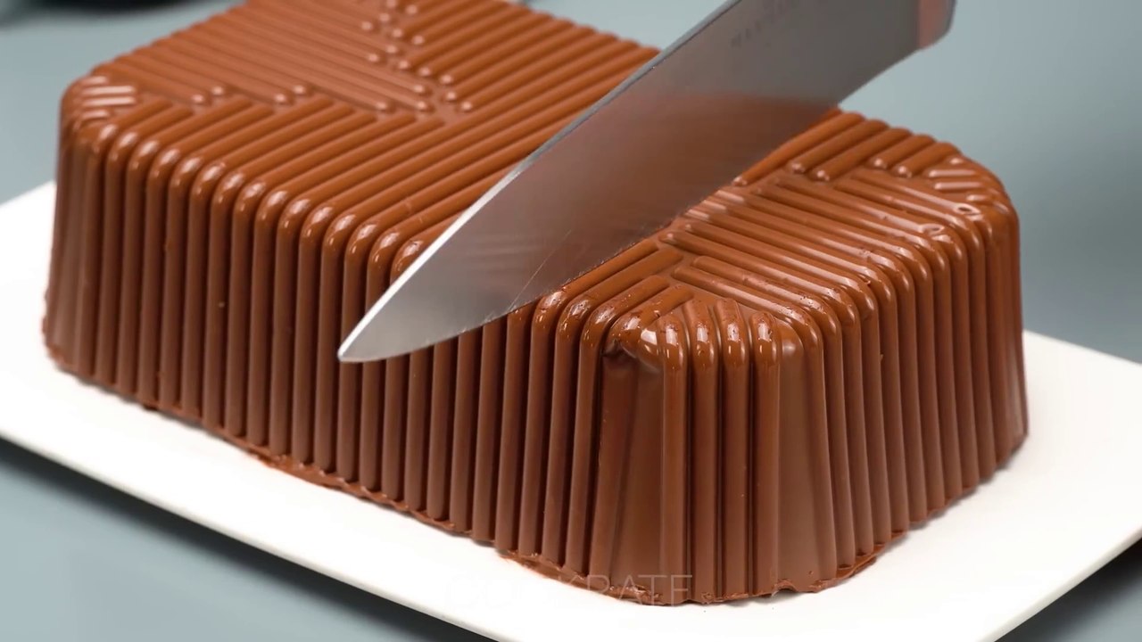 The chocolate dessert that everyone is talking about! So simple and delicious!!