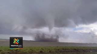 tn7-Tica relata lo vivido durante tornados que han azotado Texas-290524
