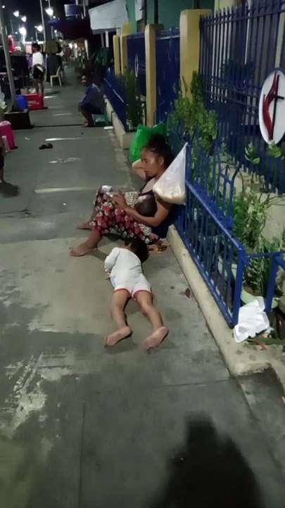 HOMELESS ! 