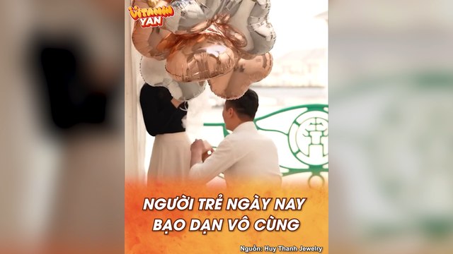Khi ngôn tình không còn xuất hiện trong cổ tích người trẻ ngày nay bạo dạn vô cùng rủ nhau cầu hôn ở mọi nơi