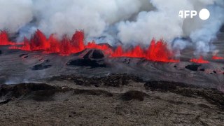 ثوران بركاني في شبه جزيرة ريكيانيس الإيسلندية