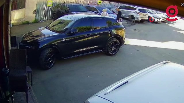 Beyoğlu'nda kadın cinayeti: Silahla vurularak katledildi!