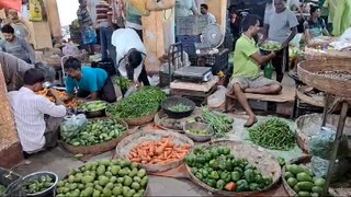 তীব্র দাবদাহের জেরে ফাঁকা সবজি বাজার! লাভের বদলে লোকসানের সম্মুখীন চাষিরা