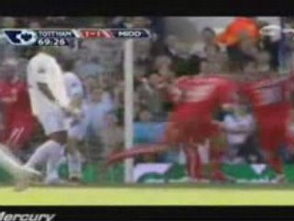 ไก่ 1-1 โบโร่