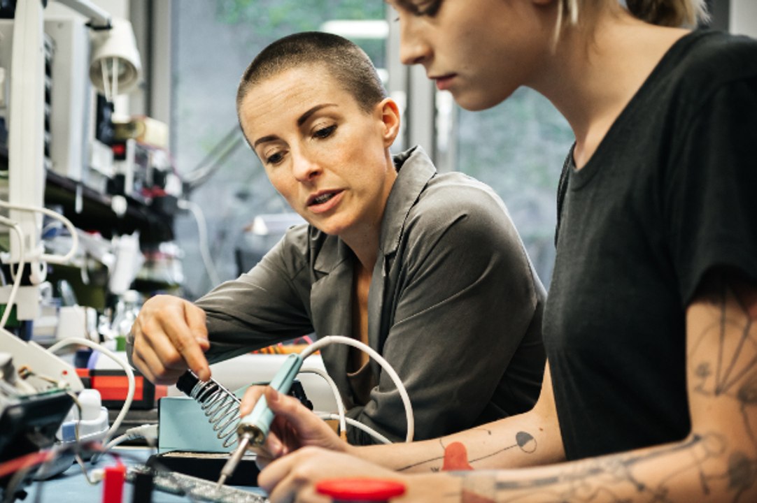 Hoy por hoy Valencia (30-05-2024) BECARIOS AUTONOMOS