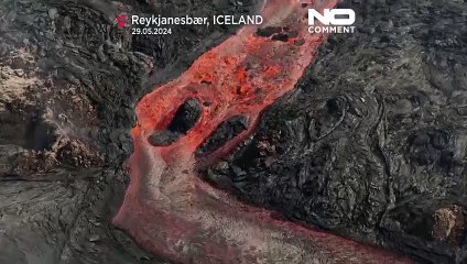 Вулкан в Гриндавике снова извергается 🌋 — пятое за последний год